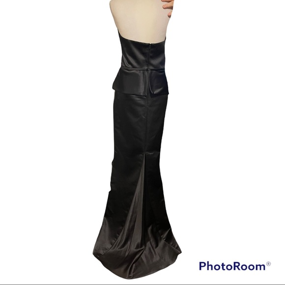 ALYCE Jean De Lys | Black Beaded Satin Strapless gown - Picture 7 of 12